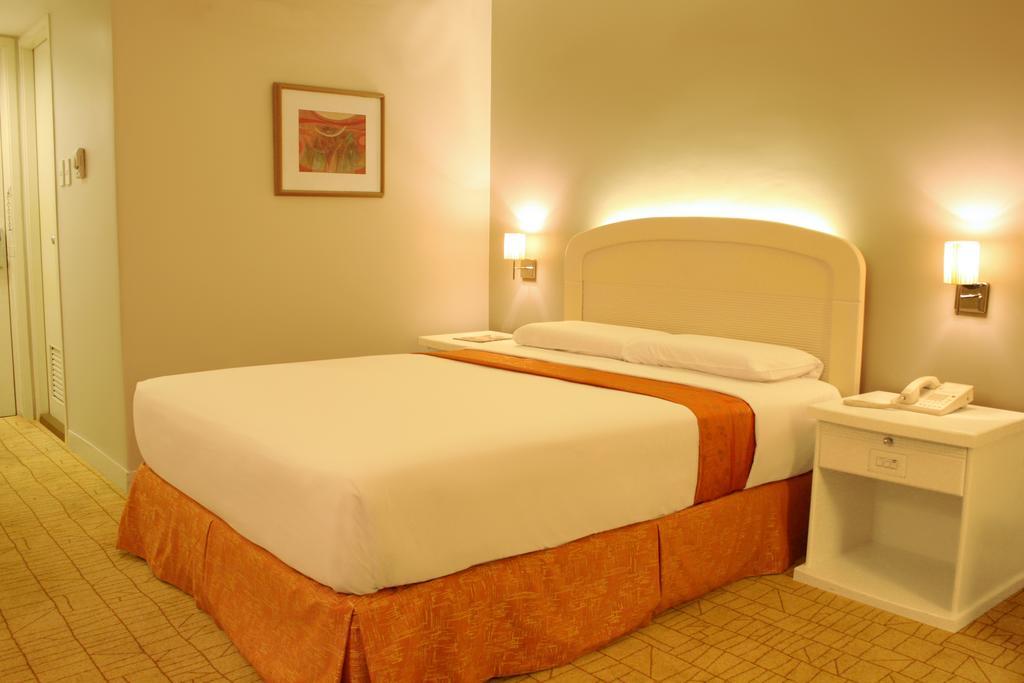 Hotel Riviera Mansion 3*
