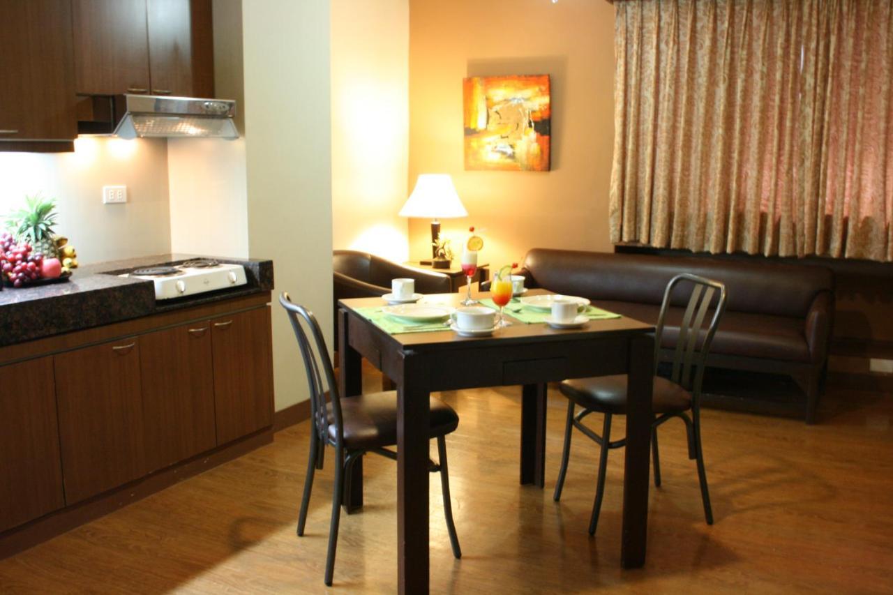 Riviera Mansion 3*