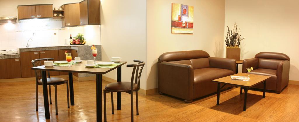 Riviera Mansion 3* Manila