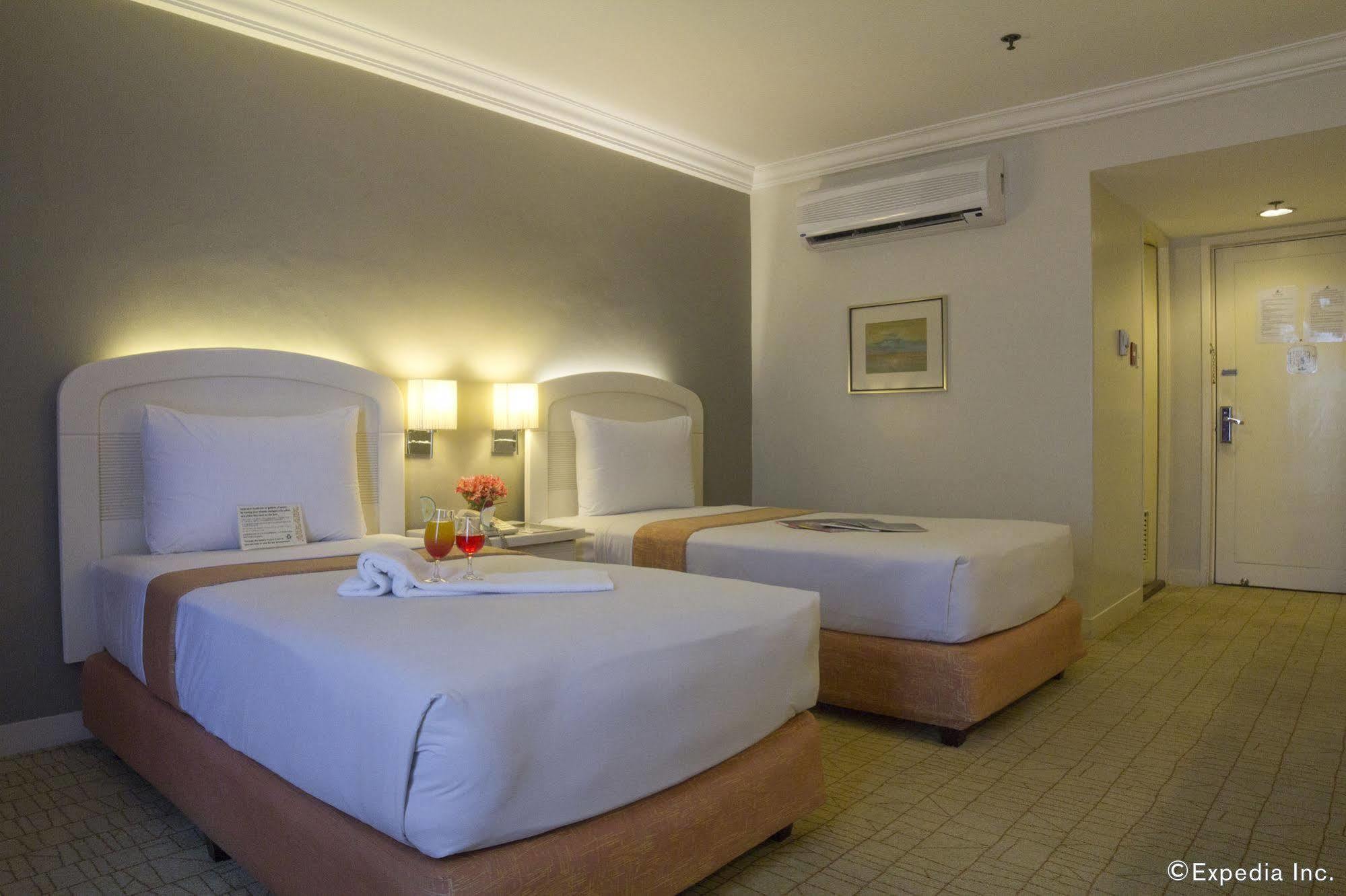 Riviera Mansion 3* Manila