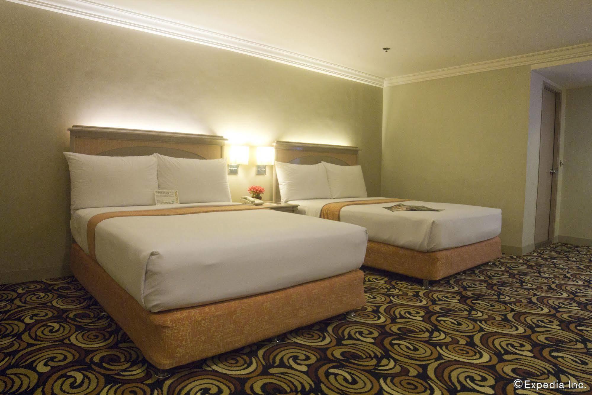 Riviera Mansion Hotel 3*
